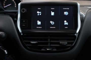 Peugeot 208 I Hatchback 5d Facelifting 1.2 PureTech 82KM 2018 Peugeot 208 1.2 PureTech, Klima, Tempomat, zdjęcie 17