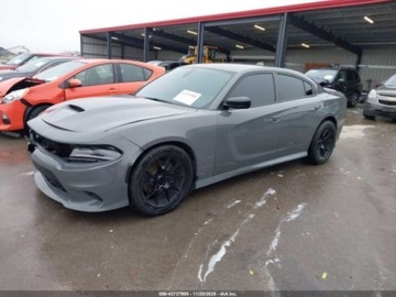 Dodge Charger VII 2018 Dodge Charger 5.7 V8 benzyna 370KM wersja RT piekny kolor , mala szkoda