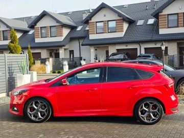 Ford Focus III ST Kombi 2.0 TDCi 185KM 2018 Ford Focus ___ST Performance___2.0TDCi 185KM BiXenon LED Skora Recaro Navi, zdjęcie 9