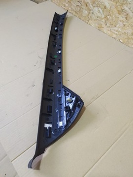 НАКЛАДКА ВЕТРОВОГО СТЕКЛА СПРАВА, CITROEN C5 AIRCROSS