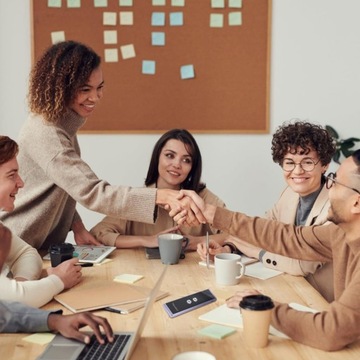 ПОРТАТИВНЫЙ ЯЗЫКОВЫЙ ПЕРЕВОДЧИК, ДВУСТОРОННИЙ ПЕРЕВОД В РЕАЛЬНОМ ВРЕМЕНИ