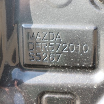 MAZDA CX-30 DVEŘE PRAVÉ ROK 2022