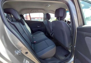 Renault Megane II Kombi 1.6 16V 100KM 2009 Renault Megane Polski salon 1.6 Benzyna 100KM, zdjęcie 18