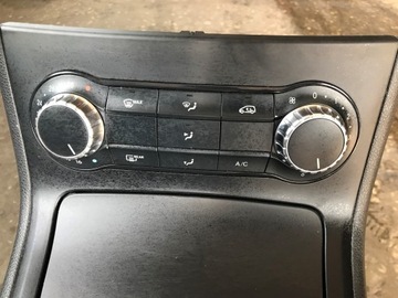 MERCEDES A TŘÍDA W176 PANEL ŘÍZENÍ KLIMATIZACE