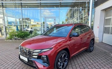 Hyundai Tucson IV SUV HEV Facelifting 1.6 T-GDI HEV 215KM 2025 Hyundai Tucson Hyundai Tucson 1.6 T-GDI HEV 215KM N-line Ultimate Red Od, zdjęcie 1