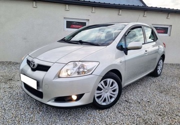 Toyota Auris I Hatchback 2.0 D-4D 125KM 2008 Toyota Auris SLICZNA 2.0 D4D Zadbana BOGATA WERSJA Oryginal SERWIS 2009r, zdjęcie 2