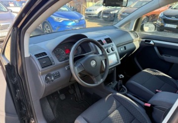 Volkswagen Touran I 1.6 102KM 2007 Volkswagen Touran Volkswagen Touran 1.6 Benzyna 102KM, zdjęcie 17