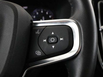 Volvo XC40 Crossover 1.5 T3 163KM 2020 Volvo XC 40 FV23% Inscription T3 automat skóra, zdjęcie 31