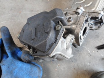 ZAWÓR EGR MERCEDES W204 W212 2.2 CDI A6511400160