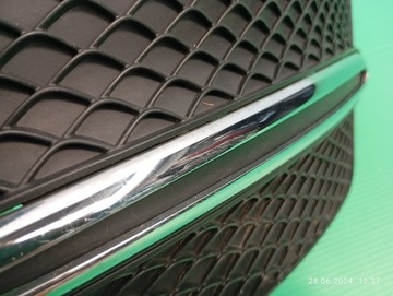 РЕШЕТКА БАМПЕРА ПЕРЕДНЯЯ ЛЕВАЯ ХРОМ MERCEDES W246 LIFT A2468852722