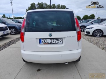 Skoda Roomster Mikrovan Facelifting 1.2 TSI 105KM 2012 Skoda Roomster 1,2 tsi DSG klimatronik alu pdc grzeane fotele zarejestrowa, zdjęcie 6