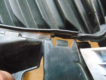 MASKA MŘÍŽKA OPEL COMBO E