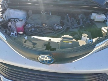 Toyota Sienna III 2024 Toyota Sienna XLE 2024 2.5 Hybryda 245KM, zdjęcie 6