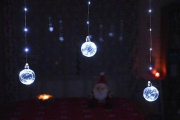 KURTYNA ŚWIETLNA KULKI LED GIRLANDA MIKOŁAJ BAŁWAN