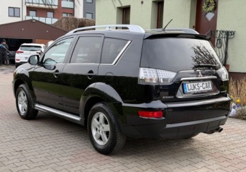 Mitsubishi Outlander II 2.0 MIVEC 147KM 2010 Mitsubishi Outlander 2.0 147KM Alkantara CLIMATRONIC Bezwypadkowy Serwis D, zdjęcie 5