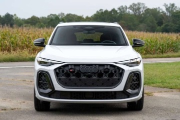 Audi SQ5 2026 Audi SQ5 Quattro MMI Matrix Komfort plus Dowolna Konfiguracja 3.0, zdjęcie 2
