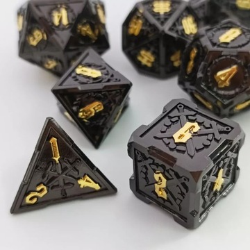 UPADŁY PALADYN ZESTAW 7 METALOWYCH KOŚCI RPG
