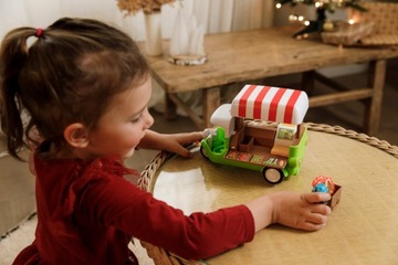 Грузовик с фруктами и овощами. Хлорофилл автомобиль