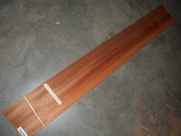 Obłóg mahoń sapeli grubość 2mm, nr paczki MA/6, powierzchnia 3,46 m.kw.