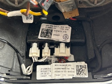 РУЛЕВОЕ КОЛЕСО OCTAVIA IV С ПОДОГРЕВОМ ЛЕЗВИЙ 5E3419093AP