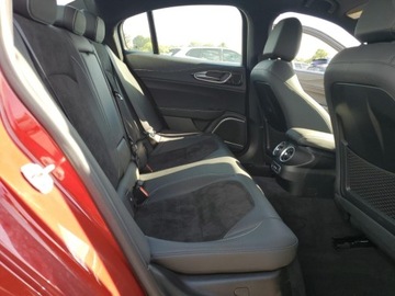 Alfa Romeo Giulia II 2021 Alfa Romeo Giulia Quadrifoglio 2021 2.9l 2.9 Benzyna 505KM, zdjęcie 10