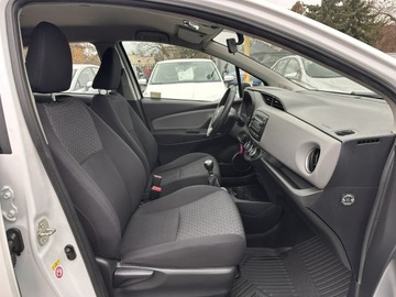 Toyota Yaris III Hatchback 5d Facelifting 1.33 Dual VVT-i 99KM 2015 Toyota Yaris 1.3 benz 99KM|Klima|Isofix|Salon PL, zdjęcie 16