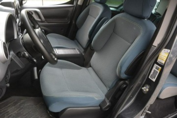 Citroen Berlingo II Van Facelifting 2015 1.6 BlueHDi 100KM 2017 Citroen Berlingo 1.6 HDI kamera cofania Car Play, zdjęcie 15