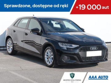 Audi A8 D5 2023 Audi A3 35 TFSI, Salon Polska, Serwis ASO