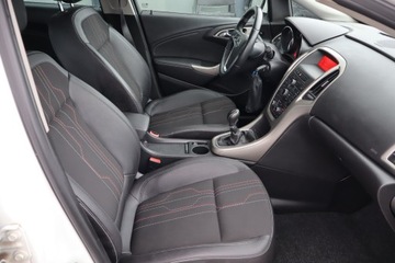 Opel Astra J Hatchback 5d 1.4 Turbo ECOTEC 140KM 2012 Opel Astra 1.4 T, Klima, Klimatronic, Tempomat, zdjęcie 8