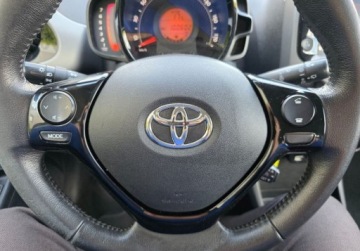 Toyota Aygo II Hatchback 3d Facelifting 1.0 VVT-i 72KM 2021 Toyota Aygo Toyota Aygo 1.0 VVT-i X-play Fv23 Kinto Leasing 72KM, zdjęcie 10