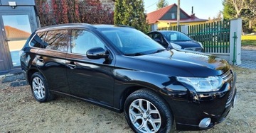 Mitsubishi Outlander III 2013 Mitsubishi Outlander BENZYNA HYBRYDA plug in 4x4 grzane fotele AUTOMAT, zdjęcie 7