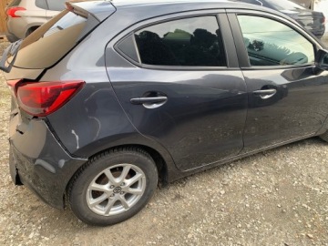 Mazda 2 III Hatchback 5d 1.5 SKY-G 90KM 2016 MAZDA 2 1.5 90KM automat, zdjęcie 3