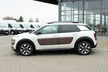 Citroen C4 Cactus Crossover 1.2 PureTech 110KM 2017 Citroen C4 Cactus SHINE Salon PL FV 23 ASO Nav..., zdjęcie 9