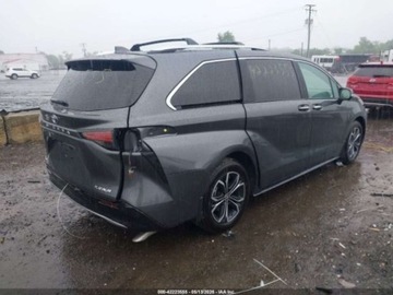 Toyota Sienna III 2025 Toyota Sienna Platinum, 2025r., 4x4, 2.5L 2.5 Benzyna 245KM, zdjęcie 2