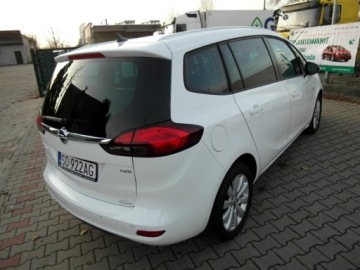 Opel Zafira C Tourer 2.0 CDTI ECOTEC 165KM 2014 Opel Zafira Tempomat Xenon Klimatronik Led 2.0 Diesel 165KM, zdjęcie 8