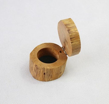 Шкатулка для обручальных колец - Дуб