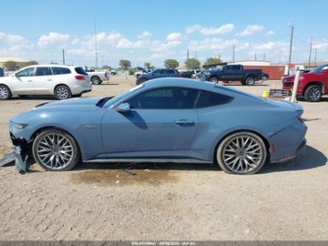 Ford Mustang VI 2024 Ford Mustang GT Premium Fastback 2024 5.0l 5.0 Benzyna 480KM, zdjęcie 2