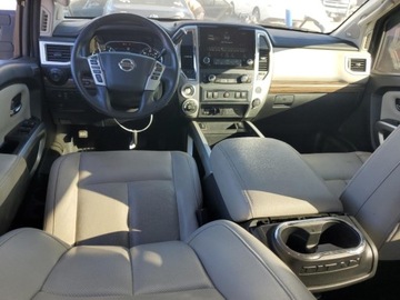 Nissan Titan 2021 Nissan Titan Sv 2021 5.6 Benzyna 400KM, zdjęcie 8