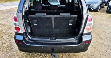 Toyota Corolla Verso AR10 1.8 i 130KM 2009 Toyota Corolla Verso BENZYNA 7 FOTELI KLIMA super okazja polecamy, zdjęcie 32