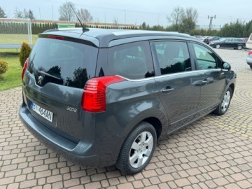 Peugeot 5008 I Minivan 1.6 HDi FAP 115KM 2013 Peugeot 5008 Style 1.6hdi 115KM 7-osob Sprawdz 1.6 Diesel 115KM, zdjęcie 1