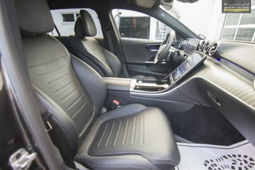 Mercedes Klasa C W206 Kombi 2.0 220d 200KM 2022 Mercedes C 220 AMG Night / 4Matic, zdjęcie 23