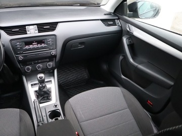 Skoda Octavia III Liftback 1.2 TSI 105KM 2014 Skoda Octavia 1.2 TSI, Salon Polska, Klima, zdjęcie 7