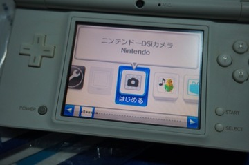 NINTENDO DSi TWL-001 БЕЛЫЙ Заводская комплектация