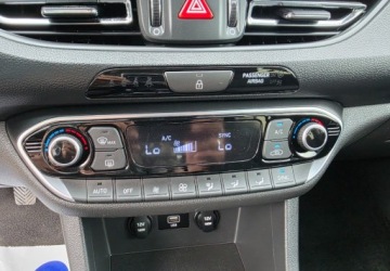 Hyundai i30 III Wagon Facelifting 1.5 T-GDI 48V 160KM 2023 Hyundai i30 I rej. 2024SalonPerfect stanBezwypadkowy 1.5 Benzyna 160KM, zdjęcie 15