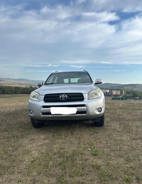 Toyota RAV4 II 2005 TOYOTA RAV 4 III 2.2 D 4WD 177 KM, zdjęcie 2