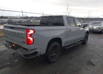 Chevrolet Silverado II 2024 Chevrolet Silverado 2024, 5.3L, 4x4, 1500 RST, od ubezpieczalni 5.3 Benzyna, zdjęcie 5