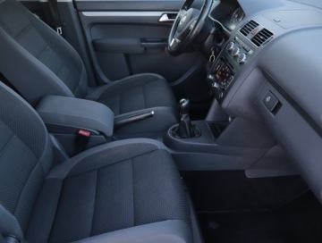 Volkswagen Touran II 2.0 TDI 140KM 2012 VW Touran 2.0 TDI, Navi, Klima, Klimatronic, zdjęcie 8