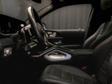 Mercedes GLS X167 SUV Facelifting 3.0 450d 367KM 2025 MERCEDES-BENZ GLS 450 d 4-MATIC AMG Line 3.0 (367KM) 2025, zdjęcie 8