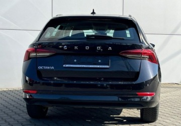 Skoda Octavia IV Kombi 2.0 TDI 150KM 2021 Skoda Octavia Navi Parktronic Led Virtual Asystent Tempomat FV23, zdjęcie 10