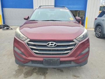 Hyundai Tucson III 2016 Hyundai Tucson 2016 HYUNDAI TUCSON LIMITED 2.0 Benzyna 164KM, zdjęcie 4